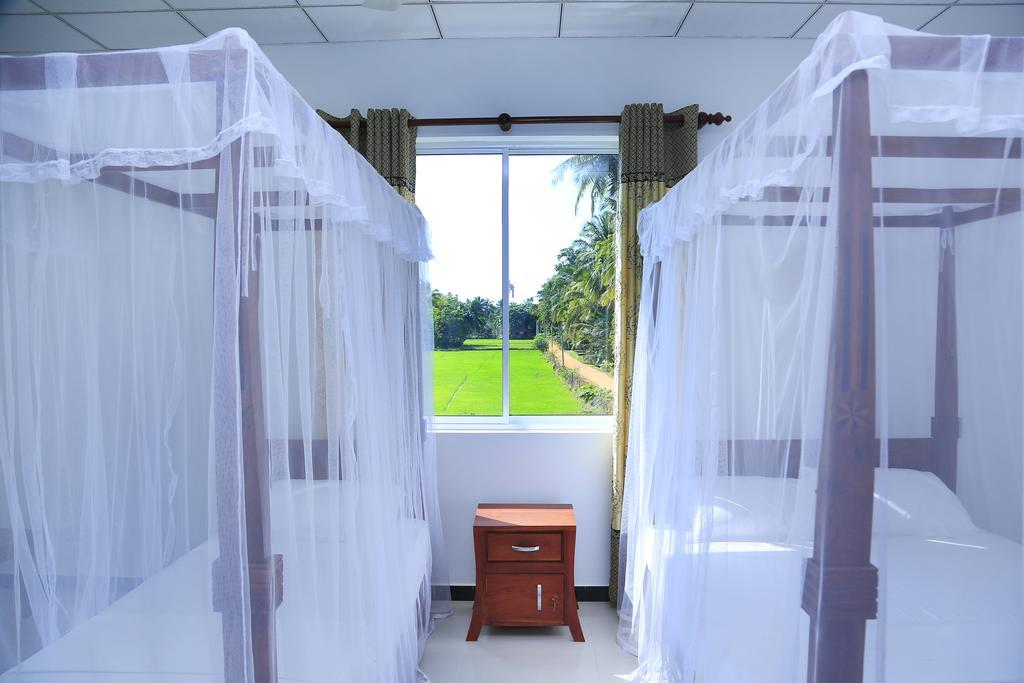 V Cabanas & Yala Safari Place Tissamaharama Zewnętrze zdjęcie