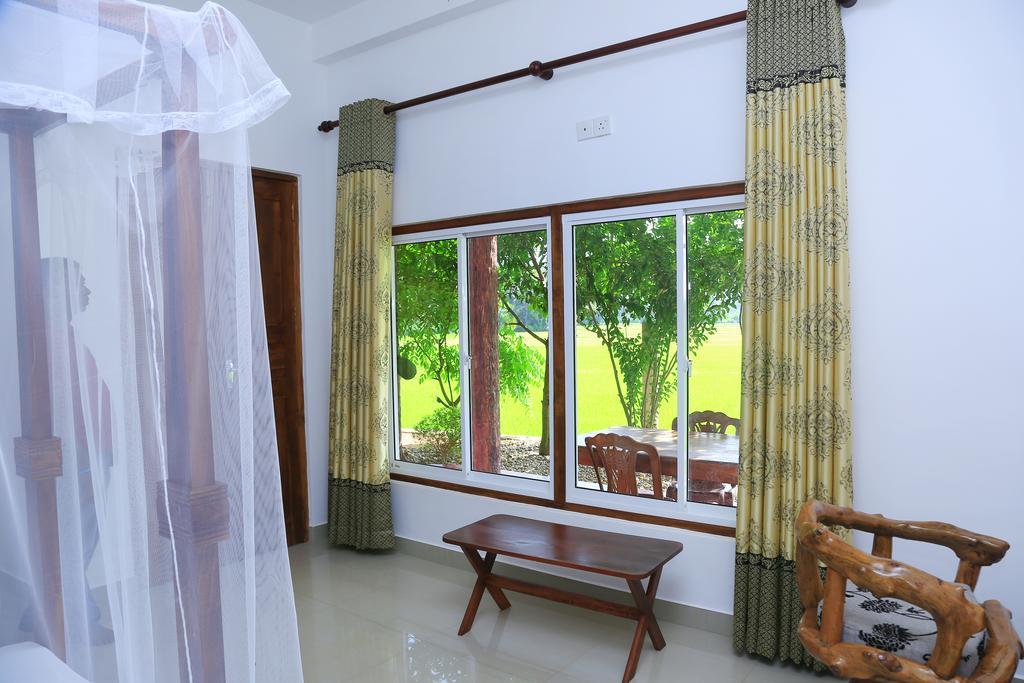 V Cabanas & Yala Safari Place Tissamaharama Zewnętrze zdjęcie