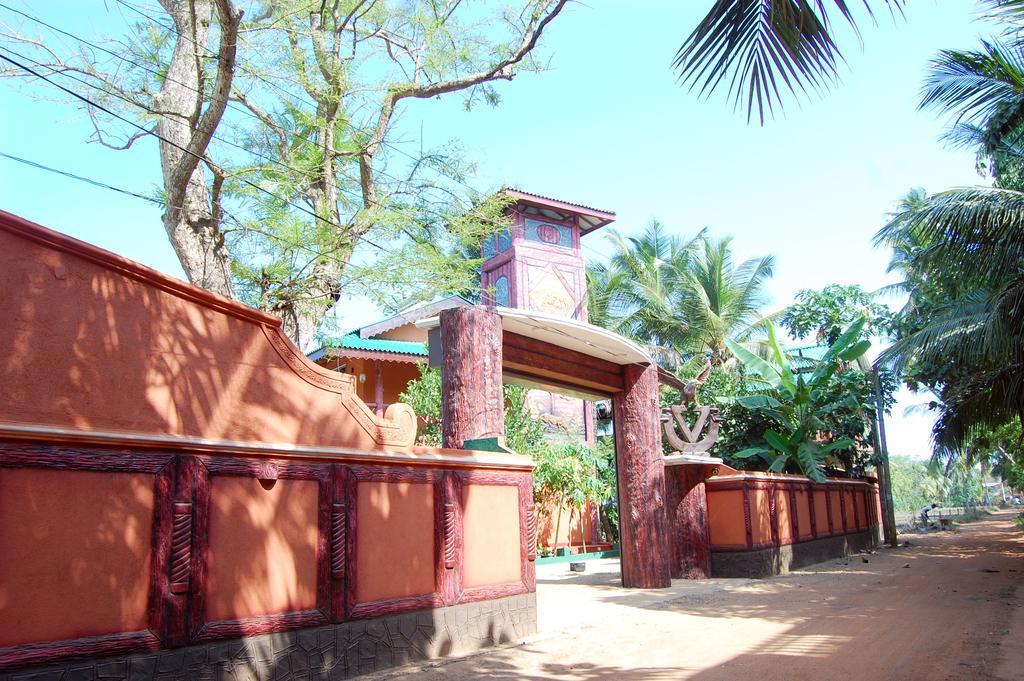 V Cabanas & Yala Safari Place Tissamaharama Zewnętrze zdjęcie
